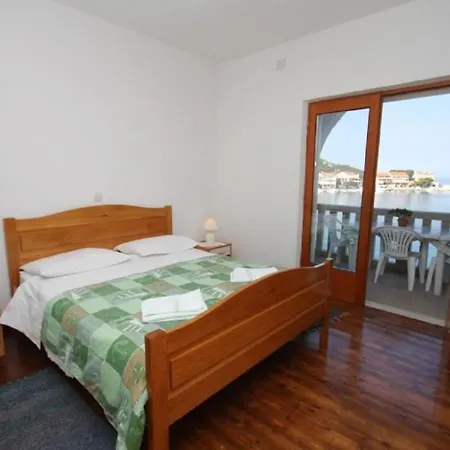 Mile Apartment *