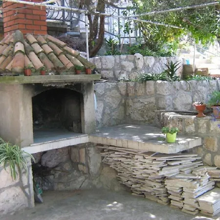 Mile Apartment Lastovo